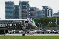 Embraer E195e2 U0 A8336 1800x1200